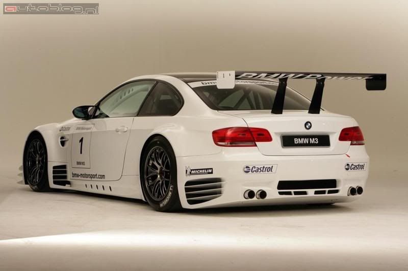 BMW20M320race2028329.jpg