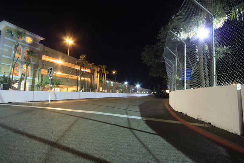 500105113_Sskqo-L.jpg