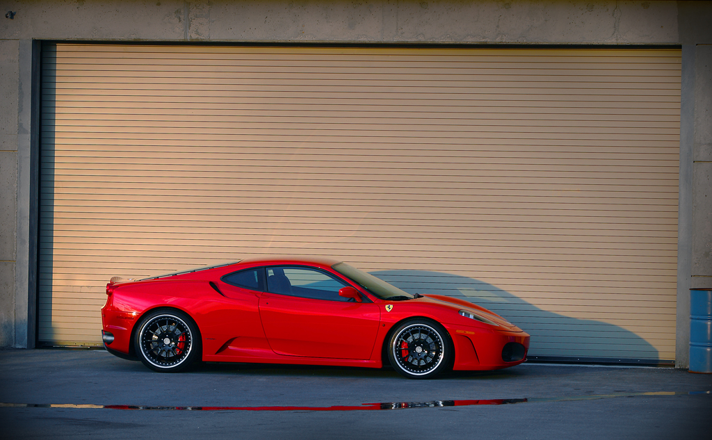 vancouver-ferrari-f430-wall-wide.jpg