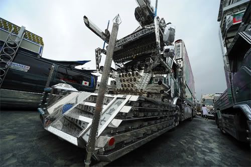 dekotora-truck-5-sm.jpg