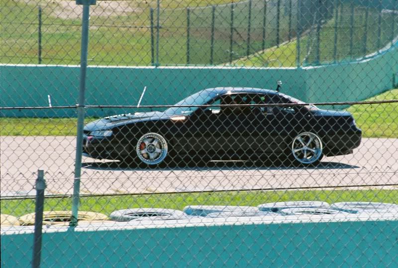 R1-11.jpg