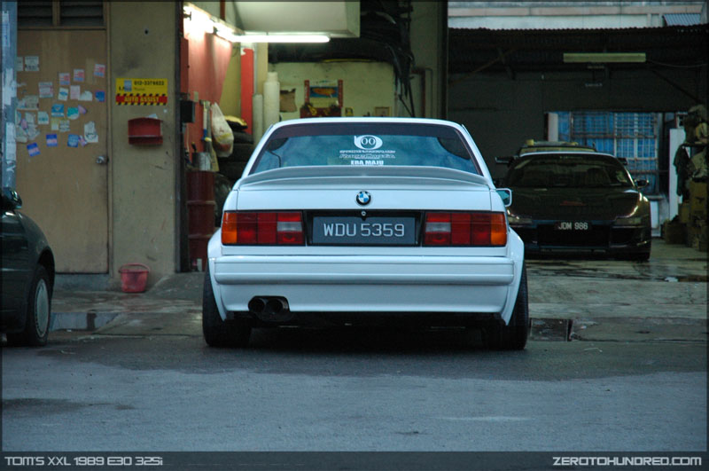 XXL%20E30%20325i%204.jpg