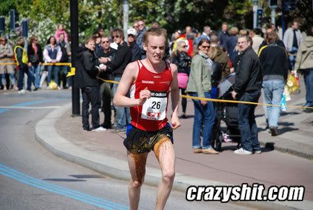 052408_shit_race.jpg