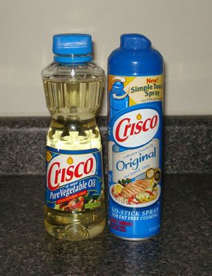 crisco-oil-med.jpg