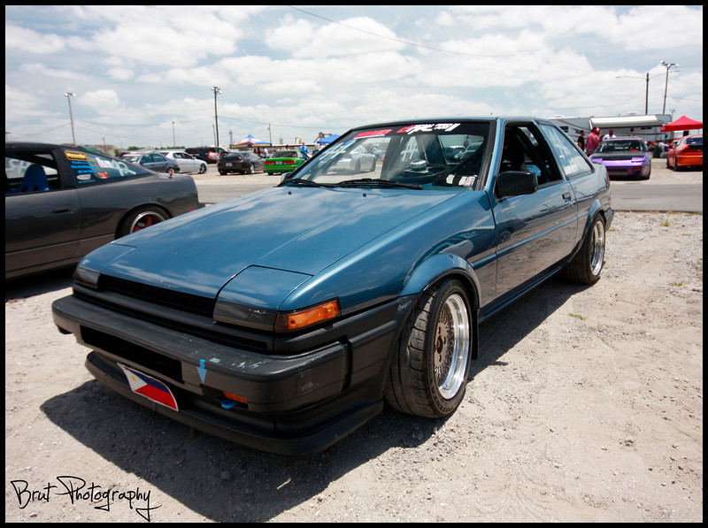 871702049_yJf9B-L.jpg