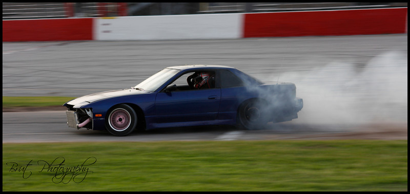 322526796_KmXQs-L.jpg