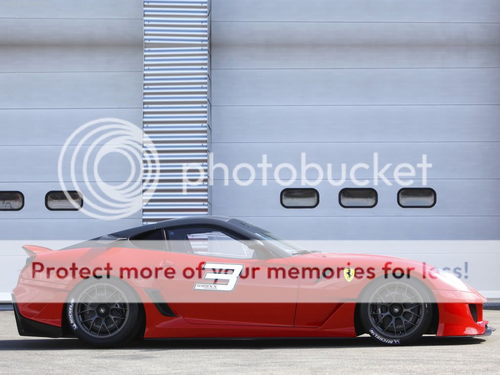 Ferrari-599XX_2010_1024x768_wall-3.jpg