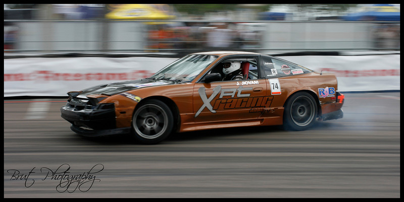 275221844_2FThx-L.jpg