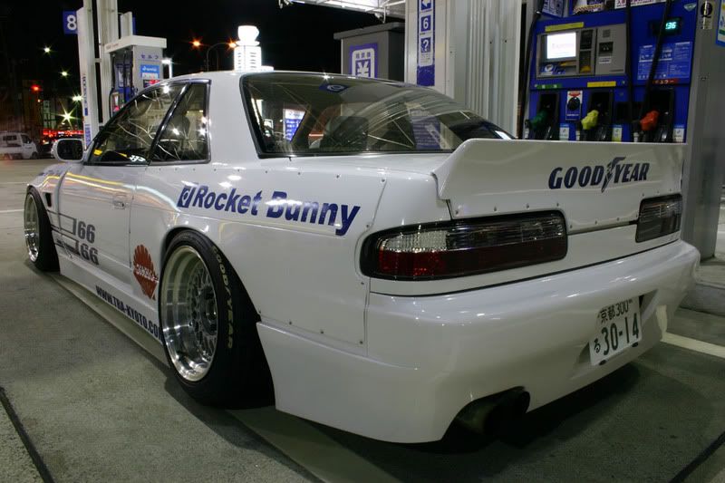 s13w_1.jpg