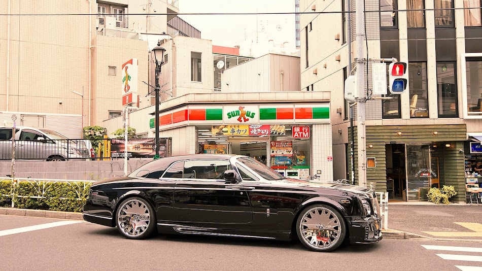 Rolls+Royce+Phantom+Coupe.jpg