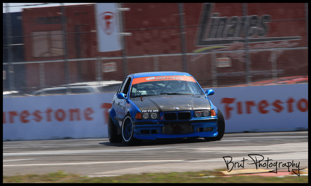 1233311165_xcyBn-XL.jpg