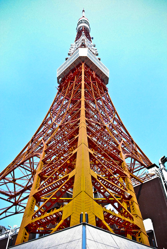 Tokyo_Tower_by_animportdriftr.jpg